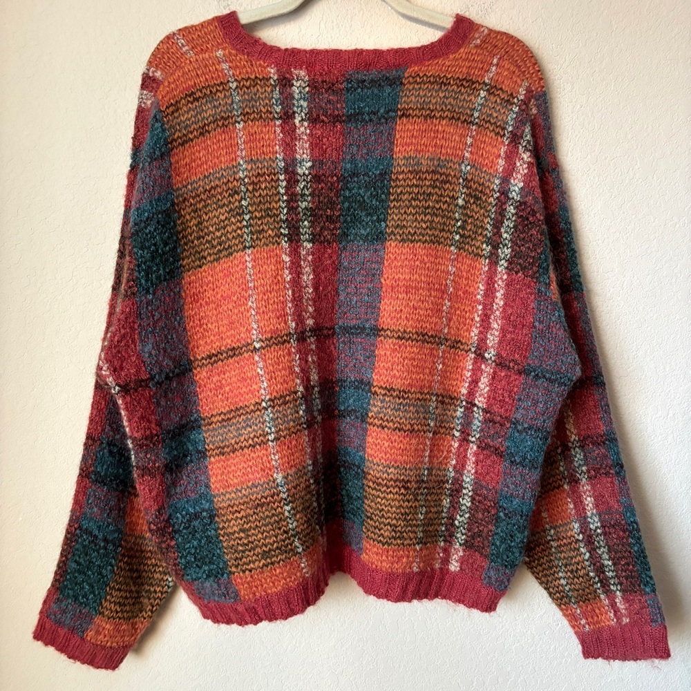 Vintage Multicolor Plaid Crew Neck Sweater - Picture 8 of 10